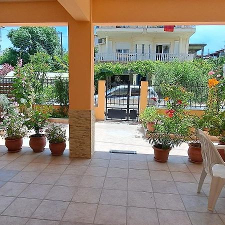 Socrates Apartments Olympiakí Aktí Dış mekan fotoğraf