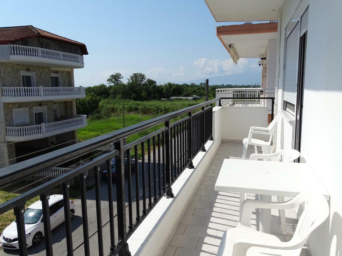 Socrates Apartments Olympiakí Aktí Dış mekan fotoğraf