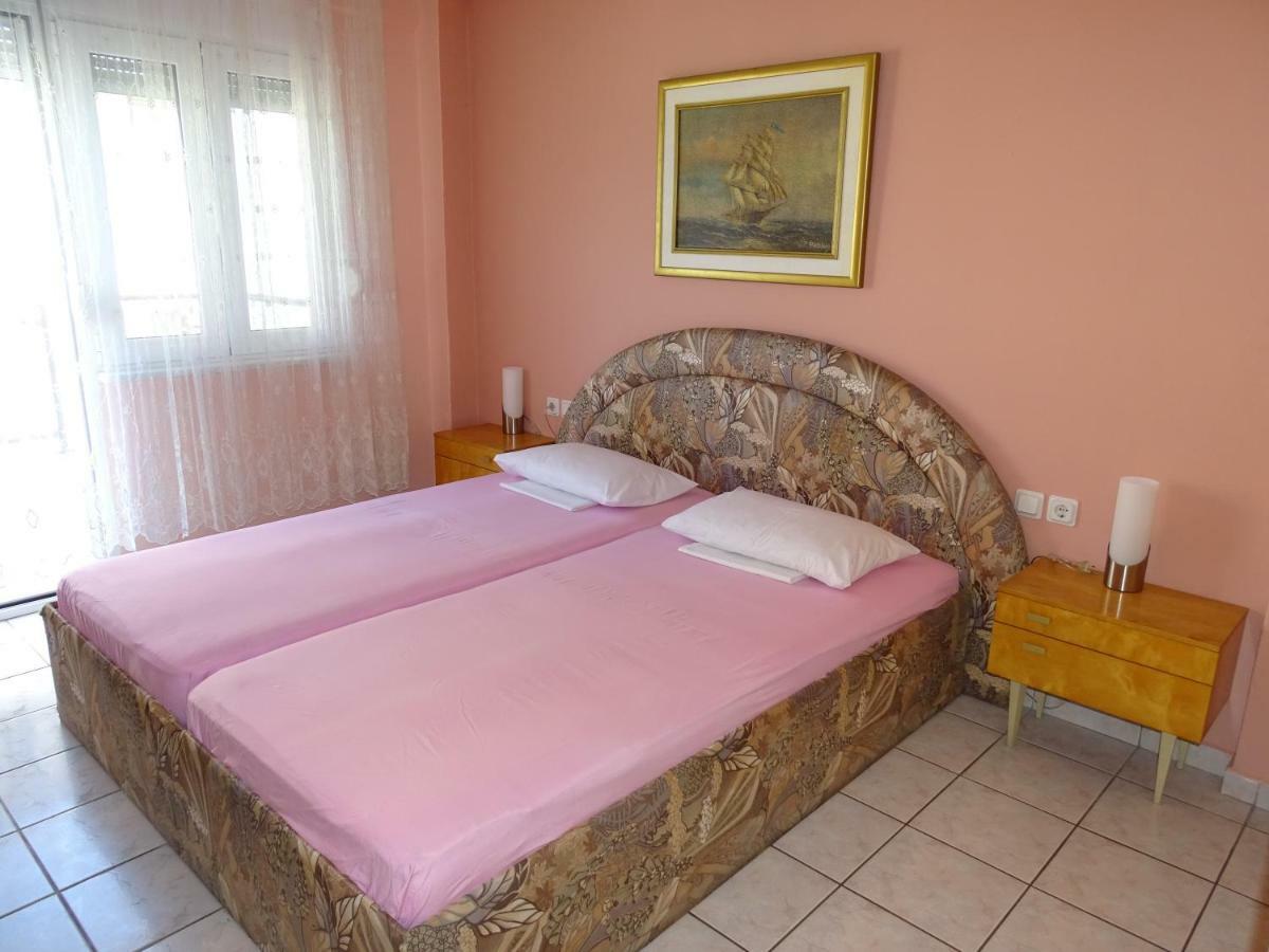 Socrates Apartments Olympiakí Aktí Dış mekan fotoğraf