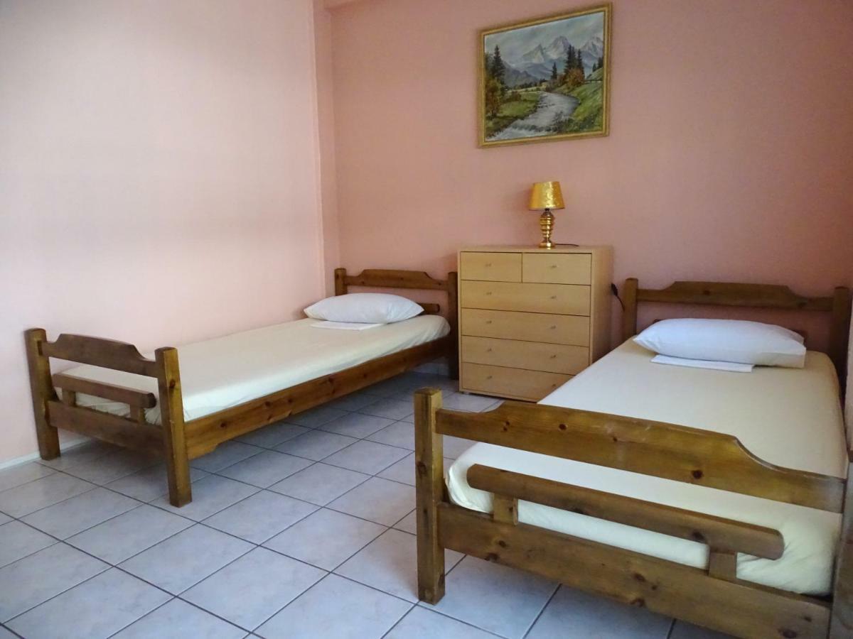 Socrates Apartments Olympiakí Aktí Dış mekan fotoğraf