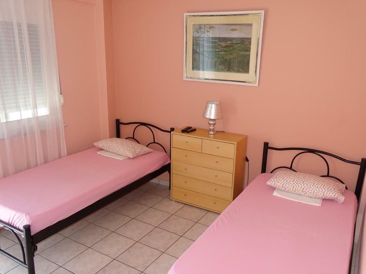 Socrates Apartments Olympiakí Aktí Dış mekan fotoğraf