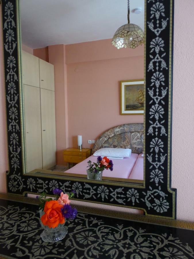 Socrates Apartments Olympiakí Aktí Dış mekan fotoğraf