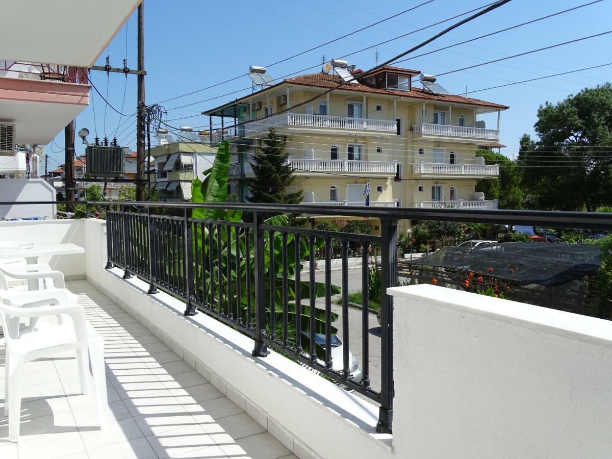 Socrates Apartments Olympiakí Aktí Dış mekan fotoğraf