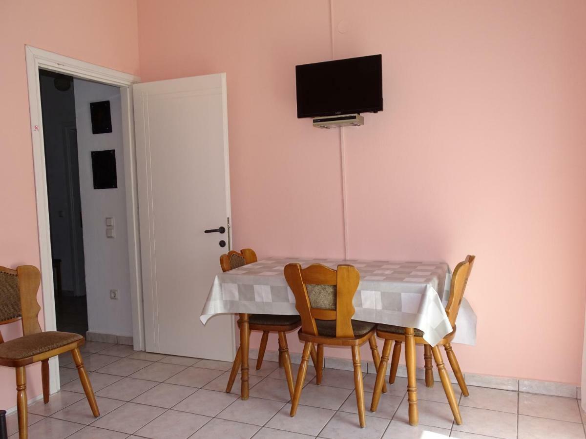 Socrates Apartments Olympiakí Aktí Dış mekan fotoğraf